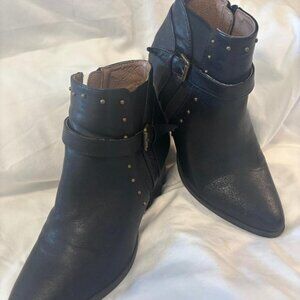 Metaphor Ankle Boots